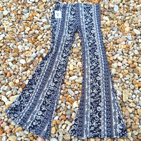 Pants - NEW Boho Hippie Pants Leggings Gypsy Style Flared Leg Hippie Wide Leg Yoga sz XL